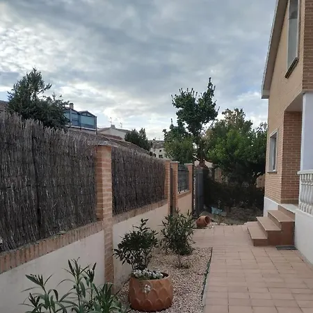 La Fresneda De Polendos Feriehus *